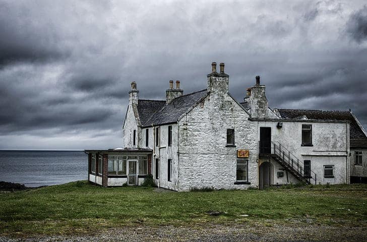 Exploring Scotland's Haunted Cottages and Lodges