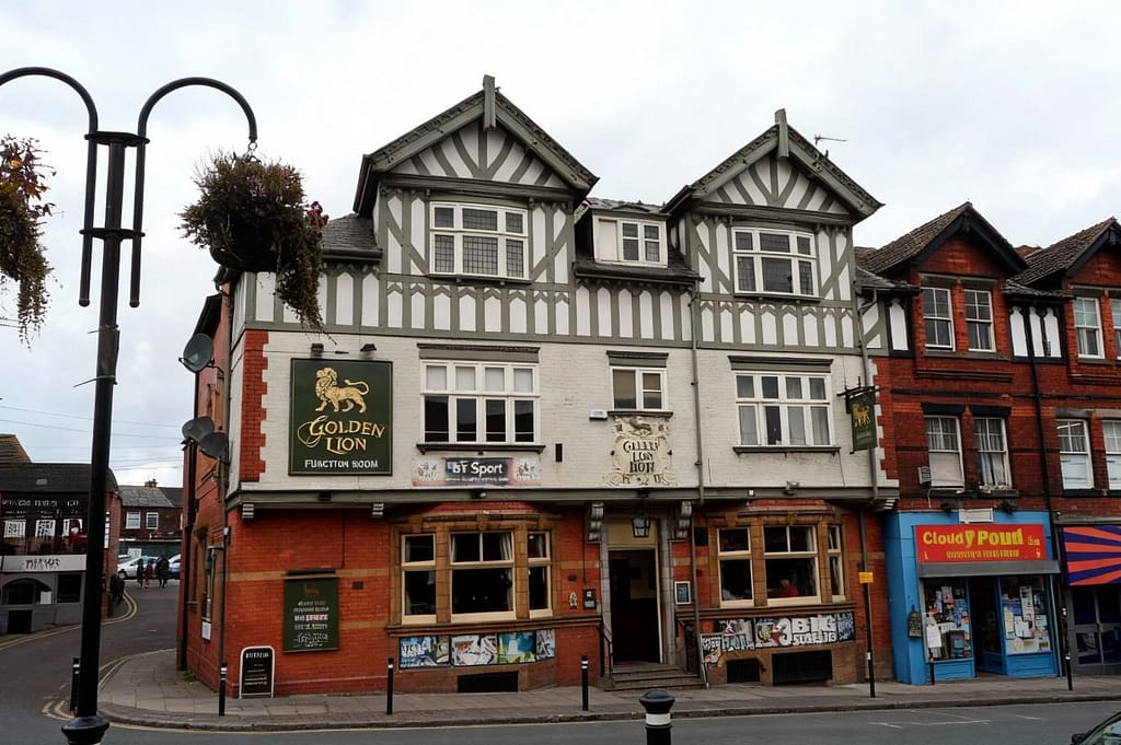 Golden Lion Ashton-under-Lyne